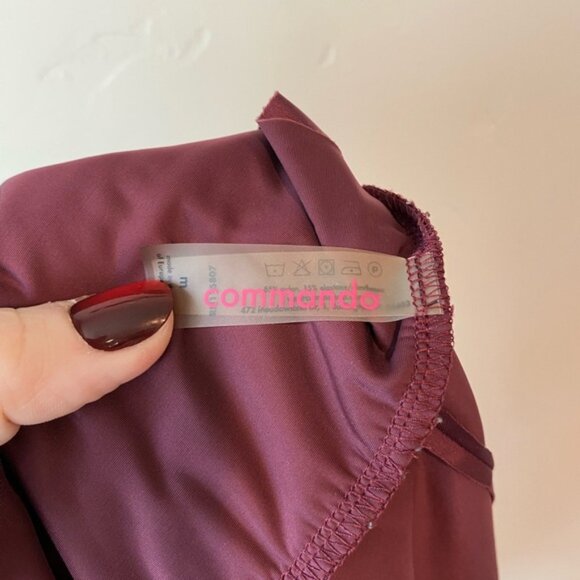 Commando Women’s Cabernet Smooth Satin Camisole L72722 Size Medium - Picture 3 of 5